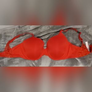 Brand new 36DDD (F) Victoria's Secret bra
